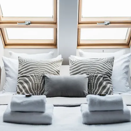 Penthouse Ii By Loft Affair Apartment